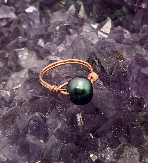 Black Pearl Copper Bead Ring - Infinite Treasures, LLC